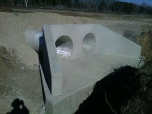 Drainage headwall